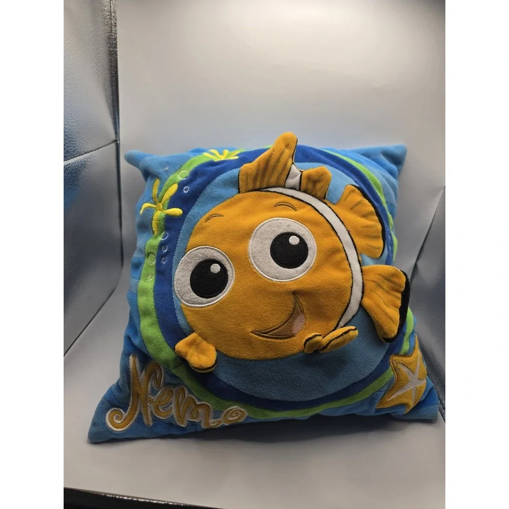 Disney Pixar Finding Nemo Plush Decorative Pillow Blue Orange 14x14  2004